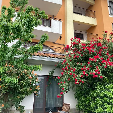 аpartments Comfort -marina Cape Aheloy