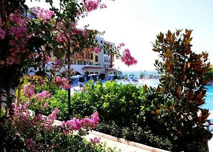 аpartments Comfort -marina Cape Апартамент